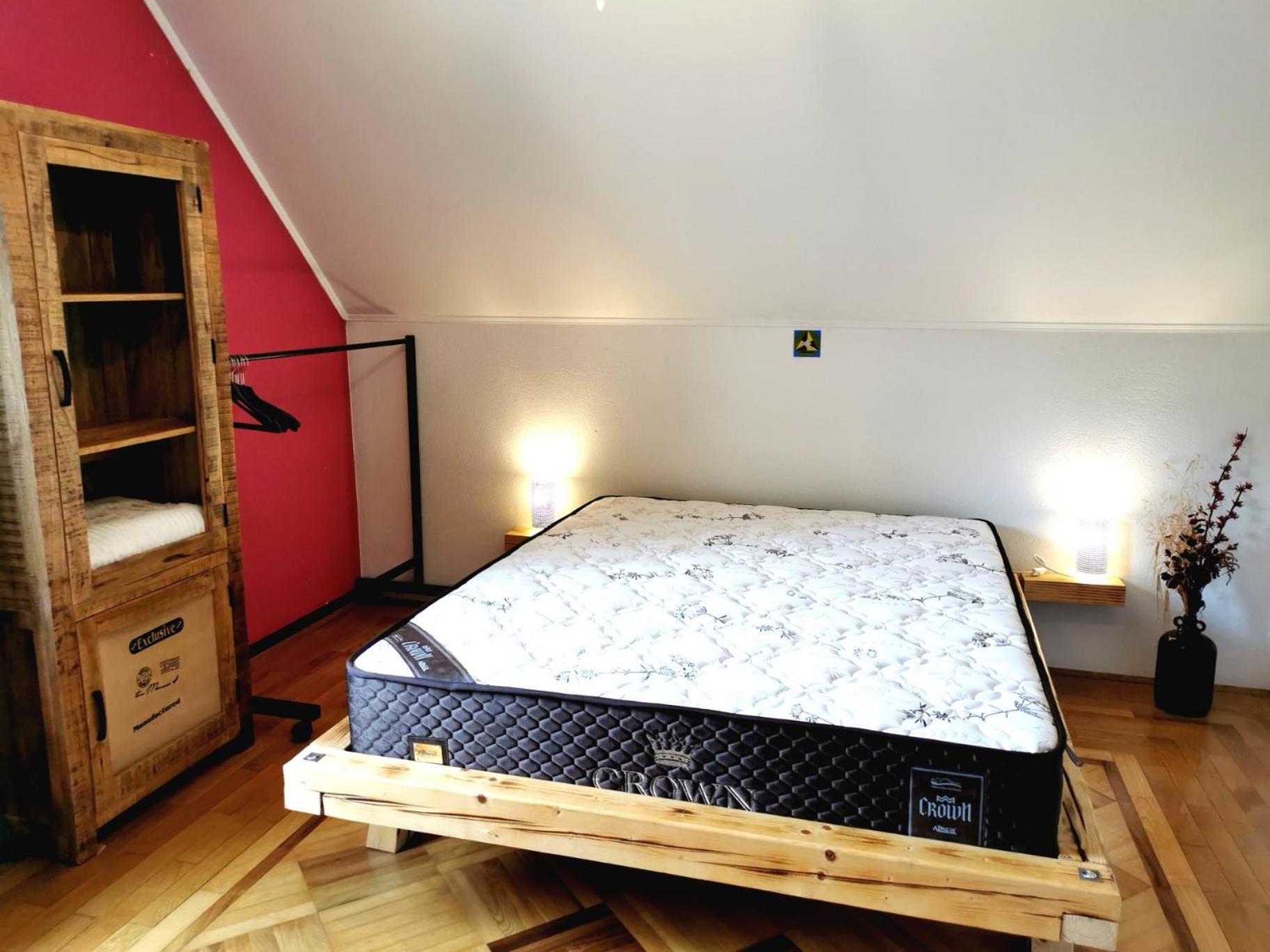 Apartmaji Arko Ribnica Exterior foto